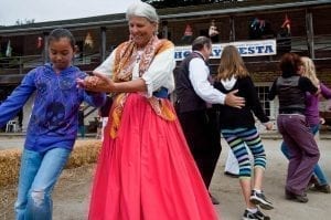 sanchez-adobe-dancing-fiesta-days