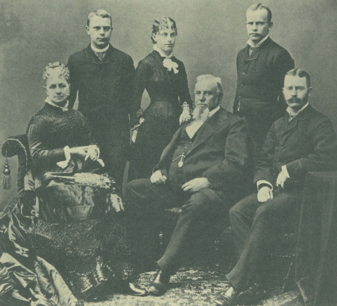 Historical portrait of the Crocker family