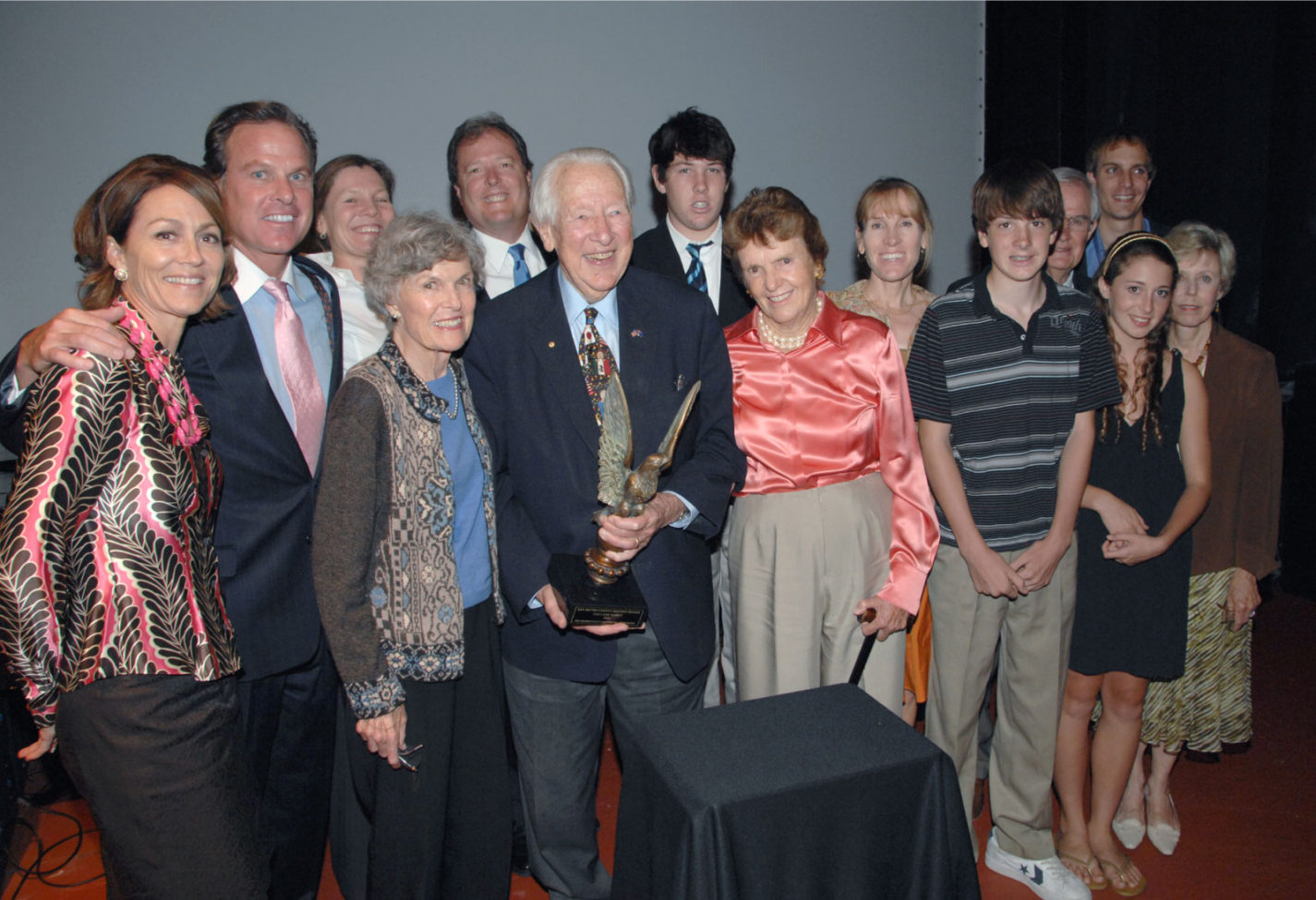 Extended Lane Family accept their award at San Mateo History Makers