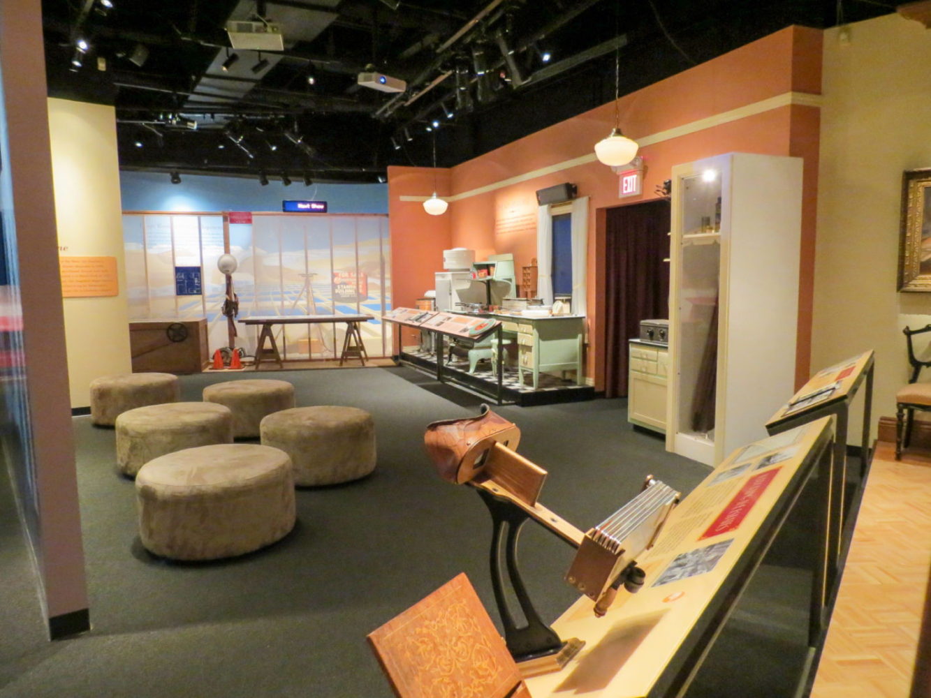 Living the California Dream exhibit at the San Mateo County History Museum