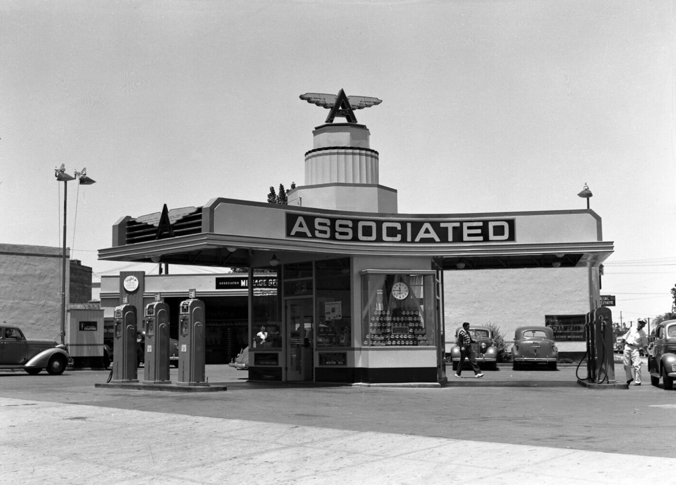 Flying A Associated Gas Station in Redwood City